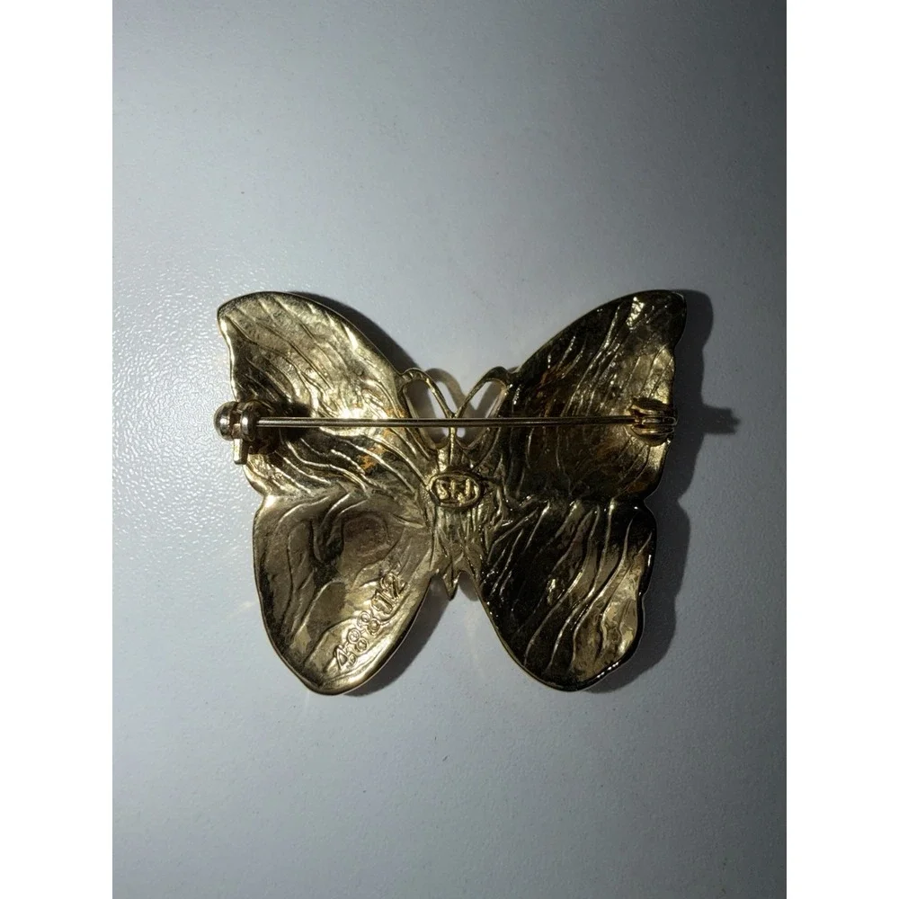 VINTAGE‎ SIGNED SFJ ENAMELED BUTTERFLY PIN BROOCH WITH GREEN RHINESTONES